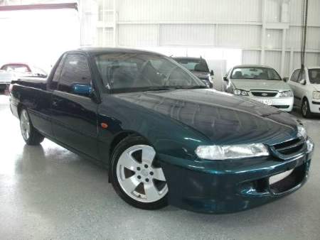 1996 HOLDEN COMMODORE Automatic